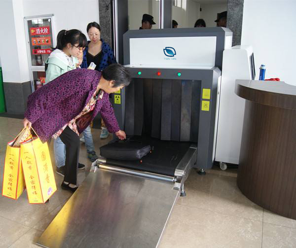 安檢機正常檢測